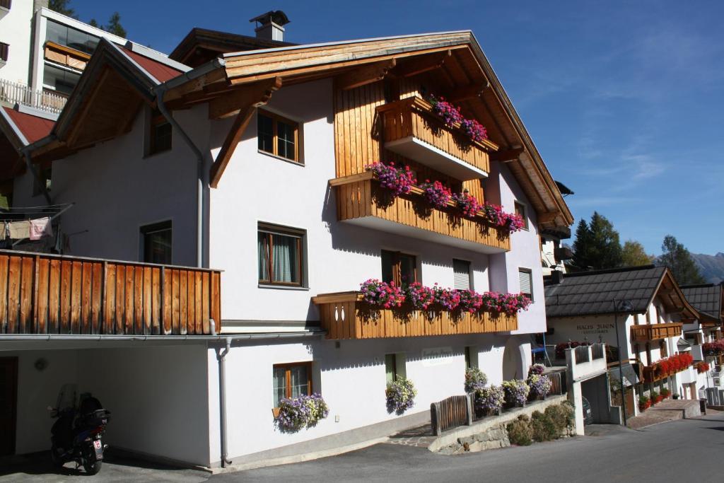 Landhaus Flunger Sankt Anton am Arlberg Esterno foto