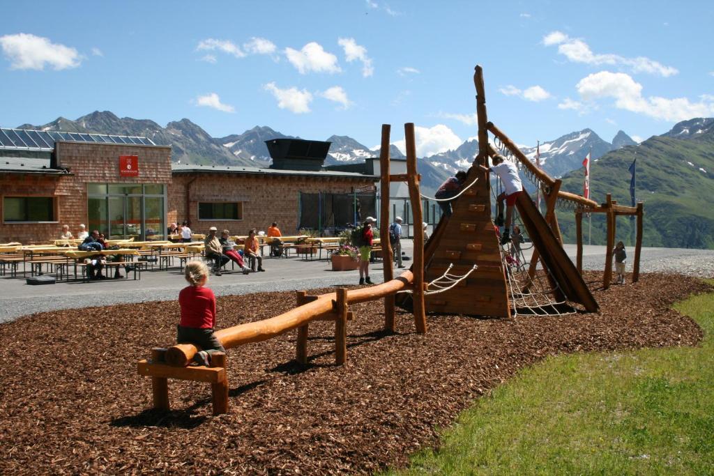 Landhaus Flunger Sankt Anton am Arlberg Esterno foto