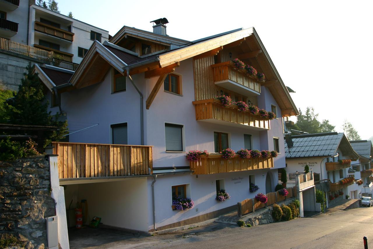 Landhaus Flunger Sankt Anton am Arlberg Esterno foto